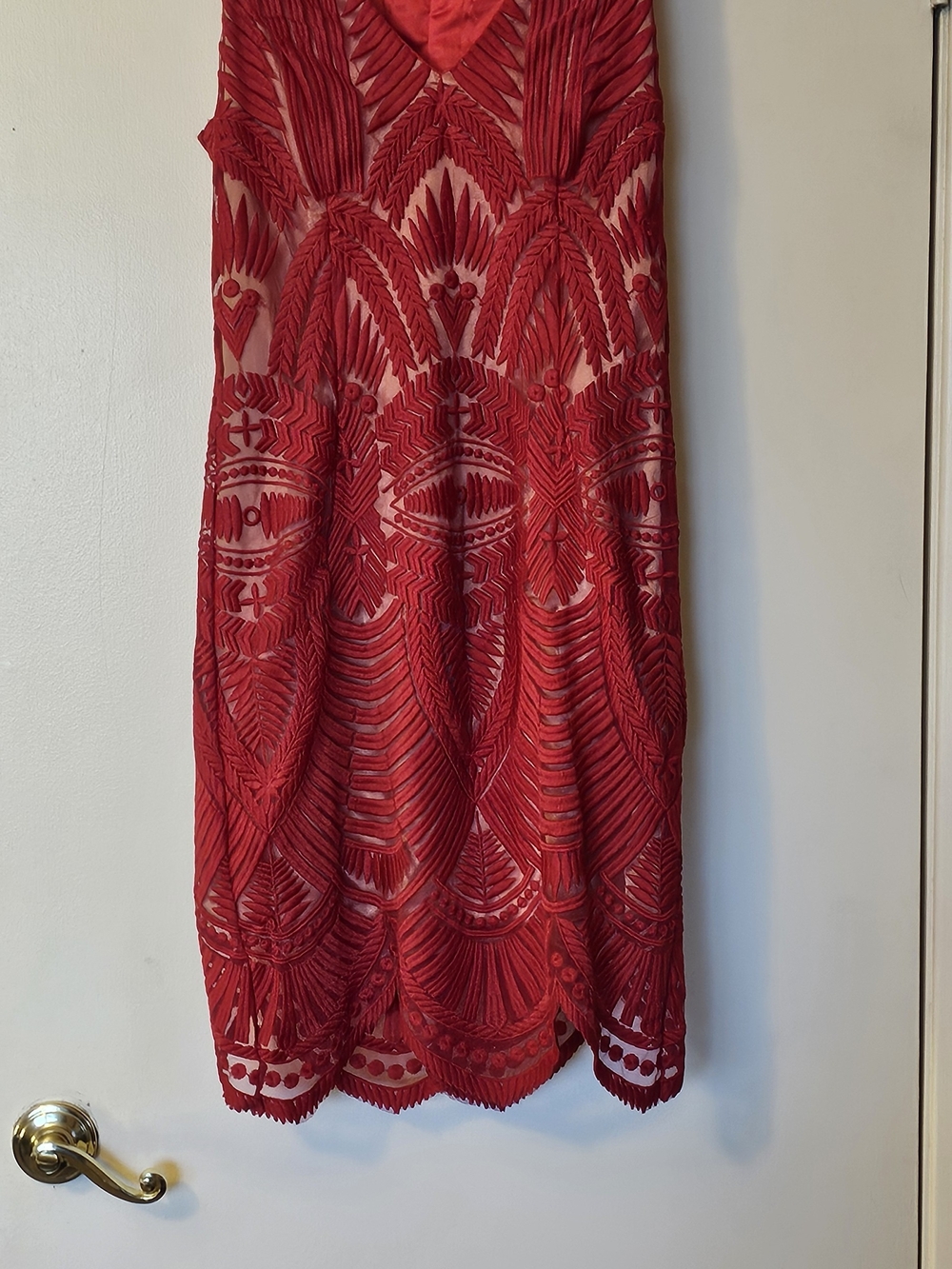 Bardot Red Embroidered Mesh V-Neck Dress Size 8